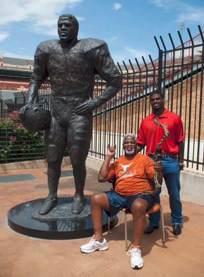 Nolan Ryan and Earl Campbell make history in Austin
