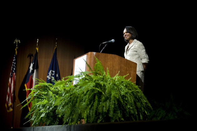 Condoleezza Rice Discusses Iraq War on the Forty Acres