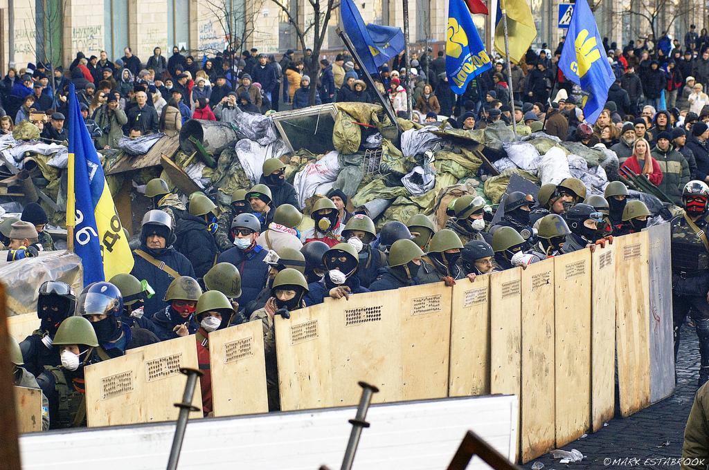 EuroMaidan and Bystanders