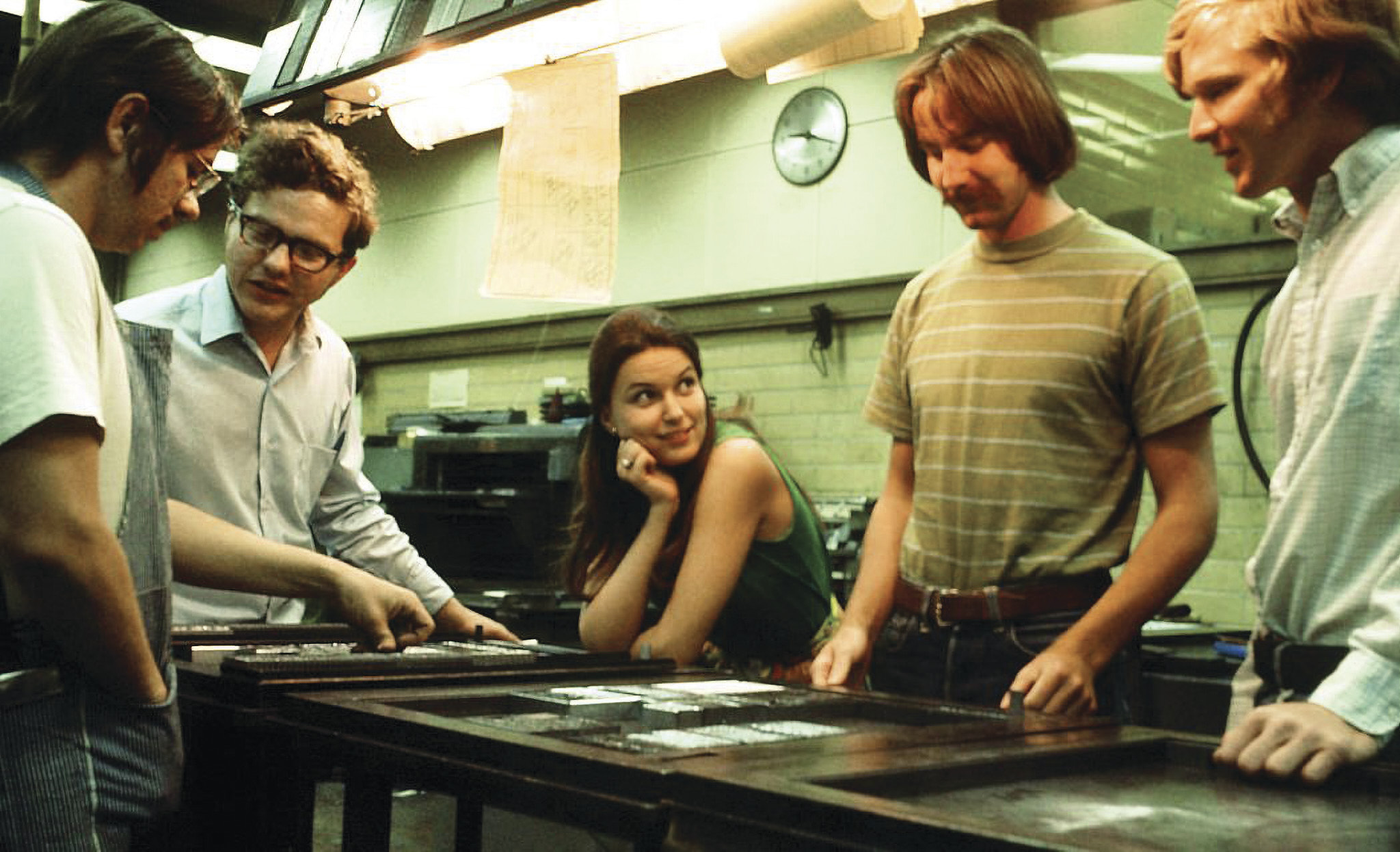 students work on the Daily Texan newspaper