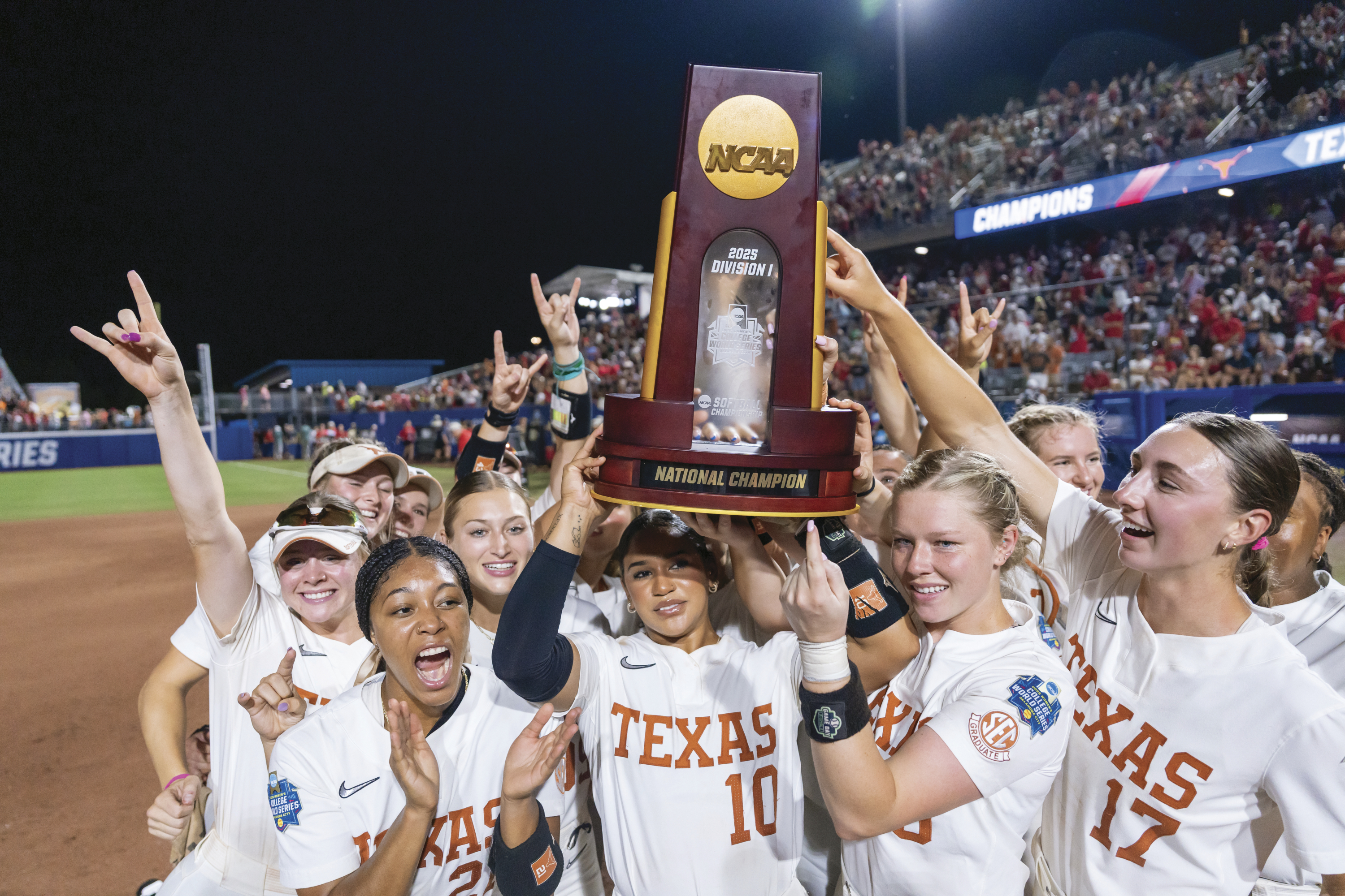Texas Softball celebrates their National Championship win.