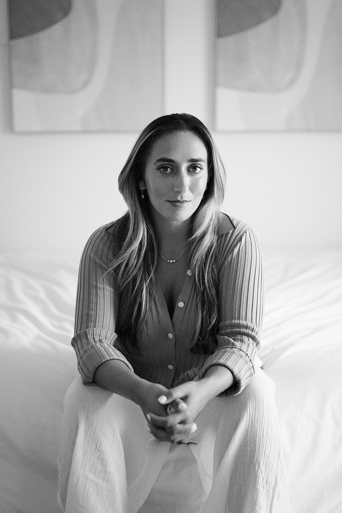author_photo_edit_v5-3