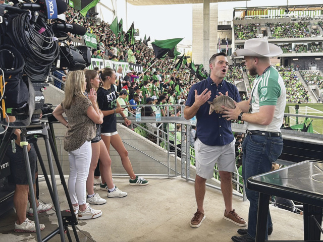 KXAN interviews Sparks about Speed Bump.