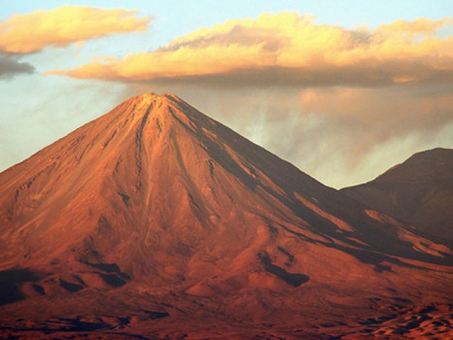 Volcanoes Play Key Role in Long-Term Climate Shifts, UT Geologists Find