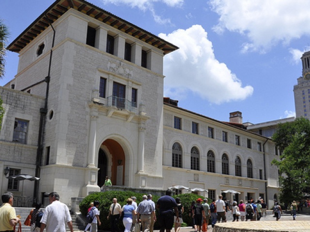 #UT16: Alumni Offer Wisdom to New Longhorns