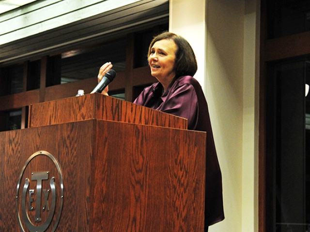 Gail Collins speaks on the transformation of women