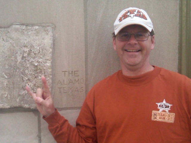 Hook Em Horns at the Chicago Tribune