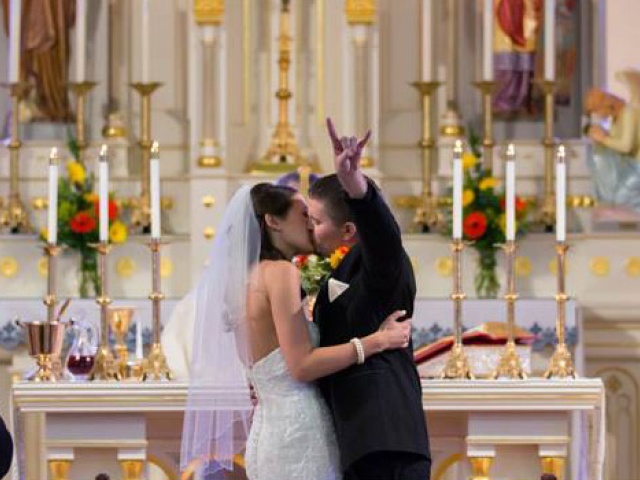 Hooked for Life: A Longhorn Wedding in Aggieland