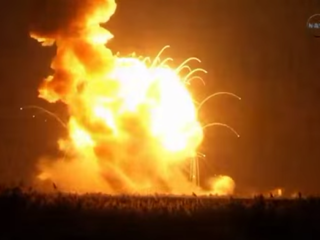 UT Satellite Destroyed in Antares Explosion [Watch]