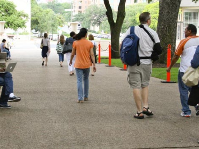 UT-Austin Ranks Second in SmartMoney's 'Payback' Survey