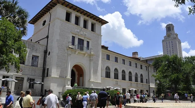#UT16: Alumni Offer Wisdom to New Longhorns