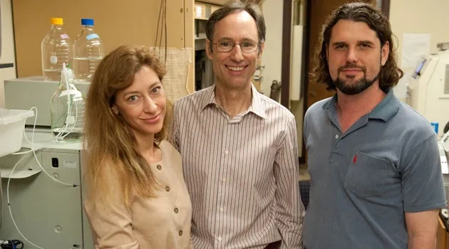 UT Researchers Use Proteins to Deliver At-Home Drugs Safely